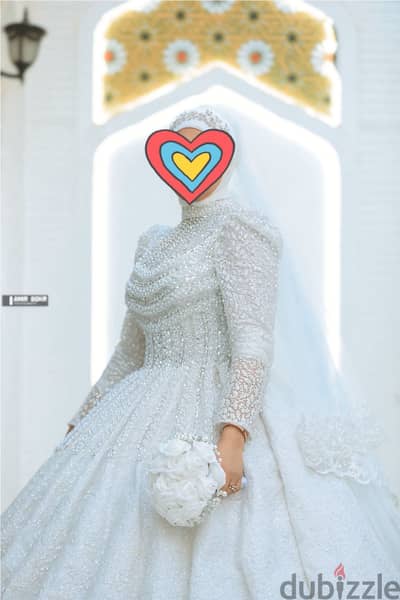 فستان زفاف + طرحة