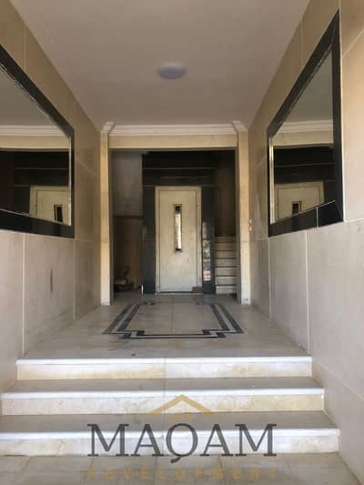 Prime Apartment for Sale in Al Andalus 1 overlooking a beautiful garden