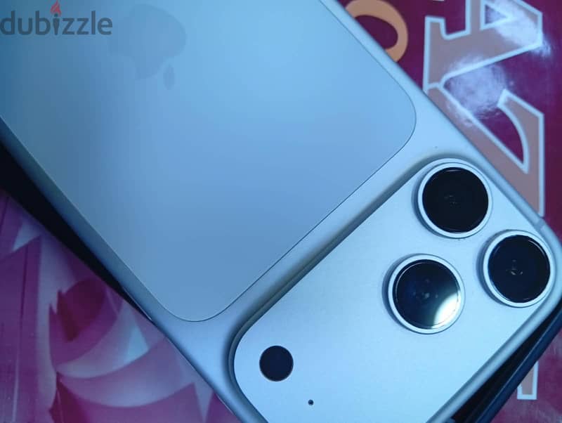 Apple - iPhone 17 Pro Max 5