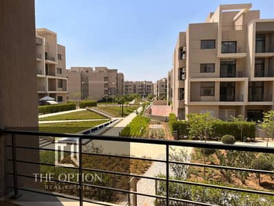 شقة 3 غرف للإيجار في فيفث سكوير المراسم | واجهة بحرية | إطلالة لاندسكيب | بالمطبخ والتكييفات والموقف | 35 ألف/شهرياً - التجمع الخامس - القاهره الجديده