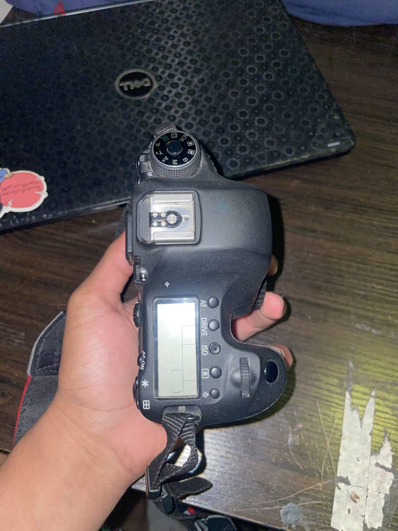 EOS 6D 4