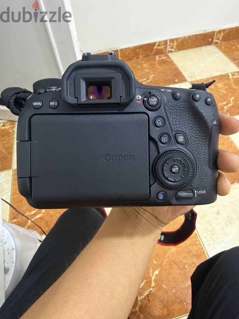 Canon 6d mark2 2