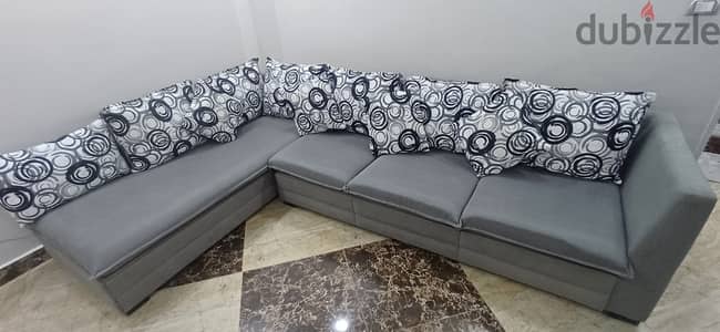ركنة كامله للبيع حاله جيده جدا معاها كل حاجة