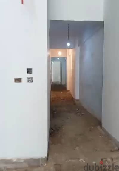 شقه للبيع بالنزهه الجديدة