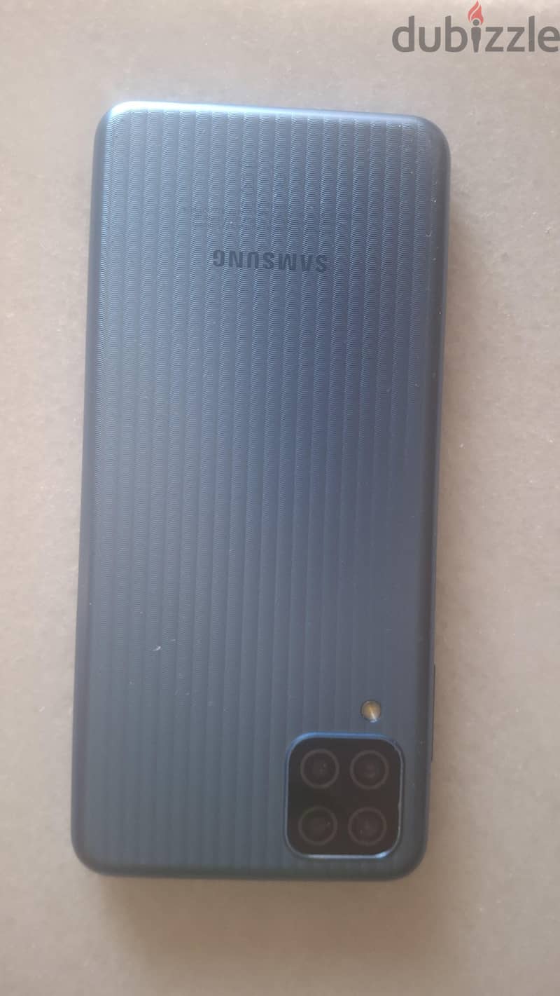 Samsung M12 2