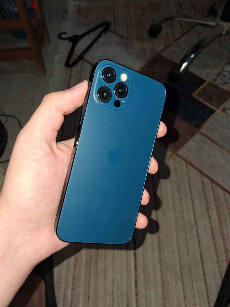 Apple - iPhone 12 Pro 1