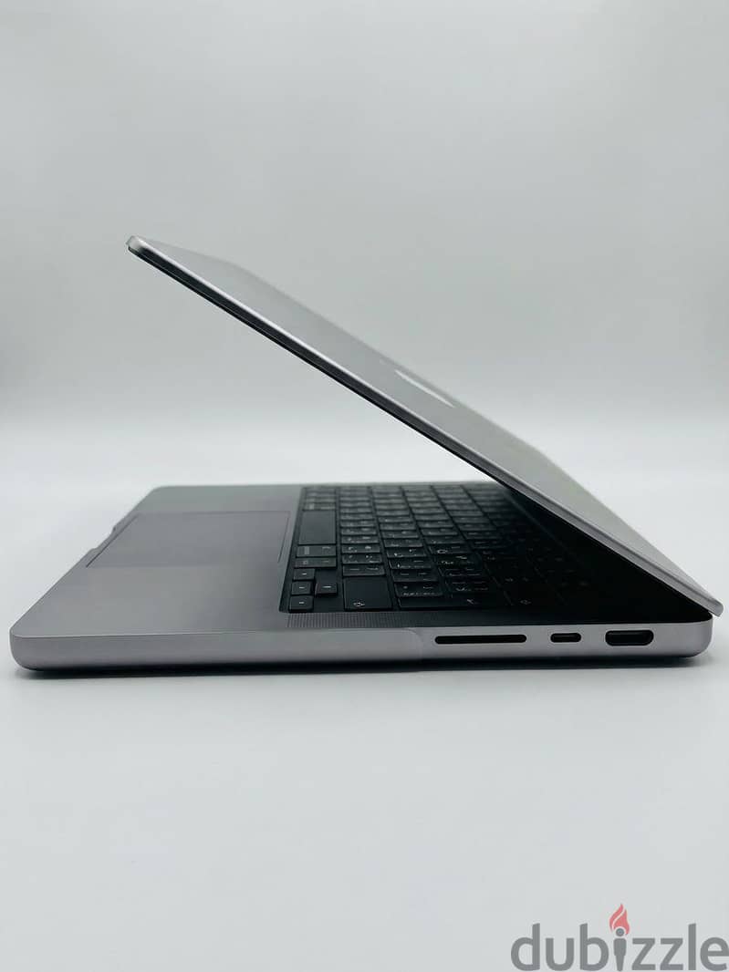 Macbook m3 max 14’ 5