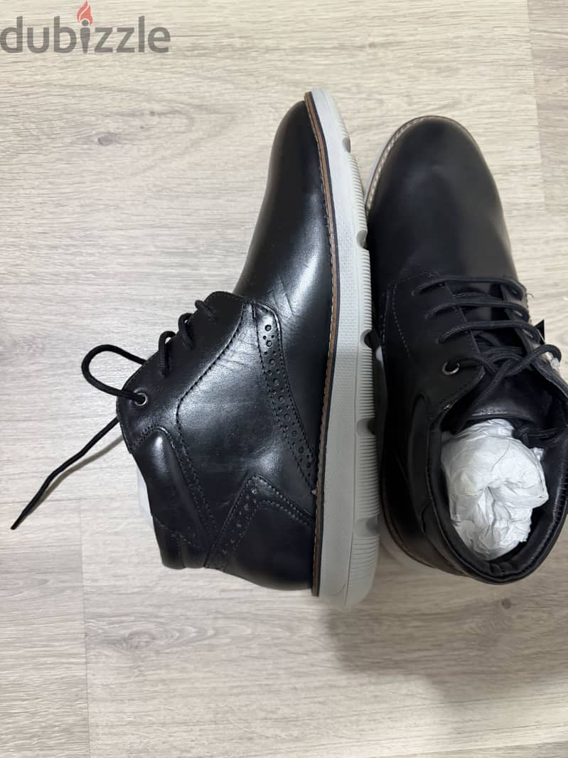 Half boat men shoes 1