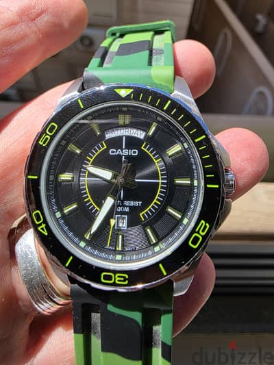 casio  MTD 1076        ساعة كاسيو ضد الماء ١٠٠ متر