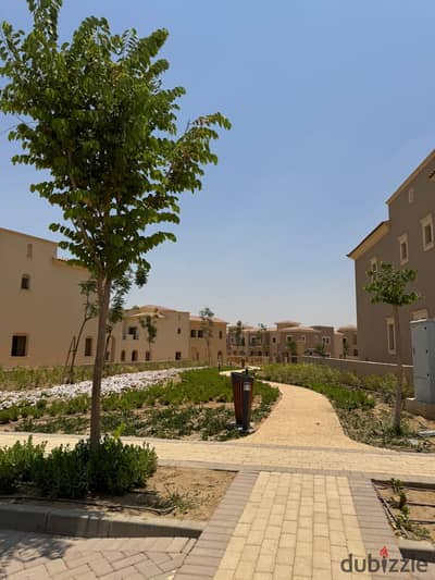 للاستلام الفوري فيلا مستقلة بفيو لاند سكيب للبيع بالتقسيط في سيتي جيت ديار قطرية القاهرة الجديدة City Gate Diar Qatari New Cairo