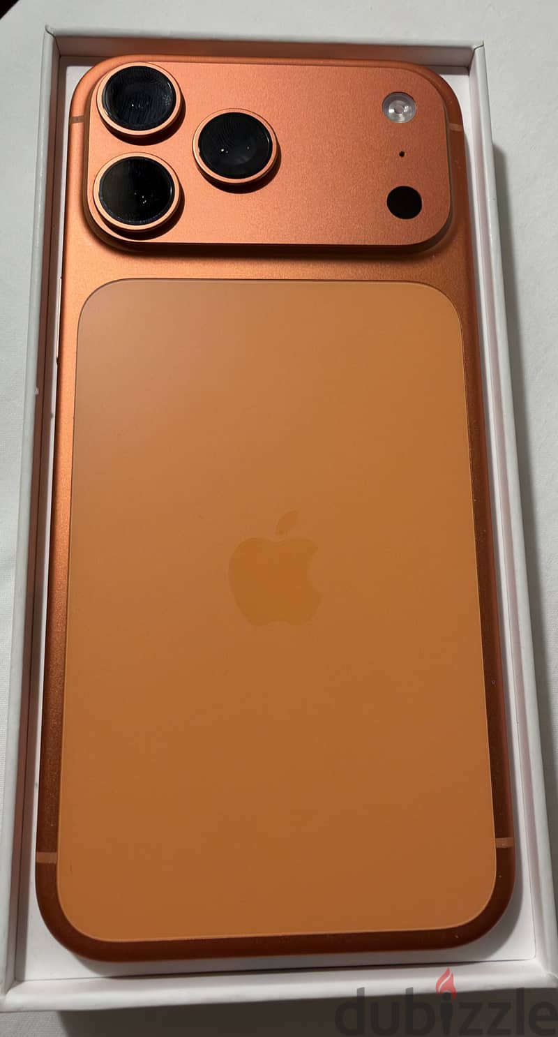 Apple - iPhone 17 Pro Max 1