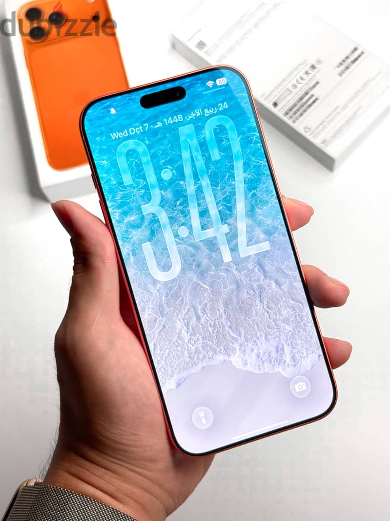 Apple - iPhone 17 Pro Max 1
