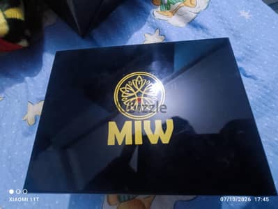 ساعة رجالي أصلية MIW أرقام عربية وارد الخليج جديدة بالعلبة