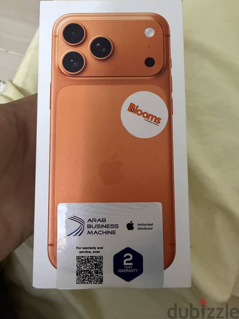 Apple - iPhone 17 Pro Max 1