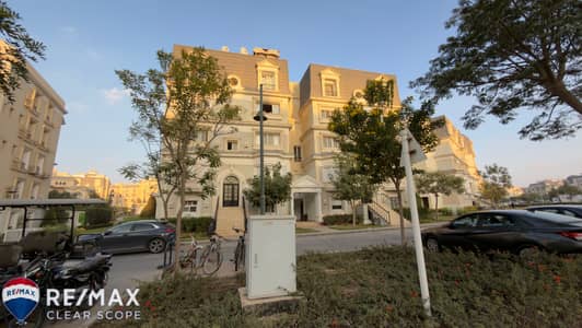 I Villa roof for sale Ready to move in very prime location |n compound Mountain View Hyde Park new cairo with lowest price nears to hyde park I Villa roof for sale Ready to move in very prime location |n compound Mountain View Hyde Park new cairo with lowest price nears to hyde park