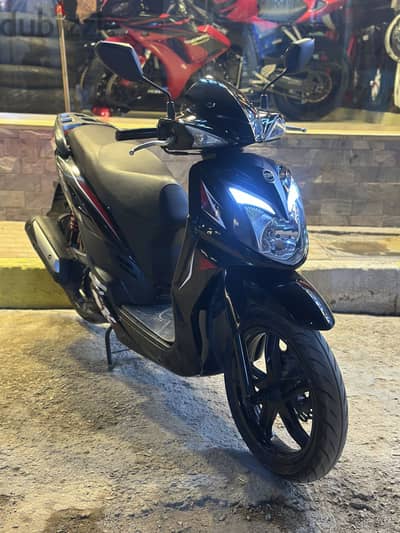 Sym sr
