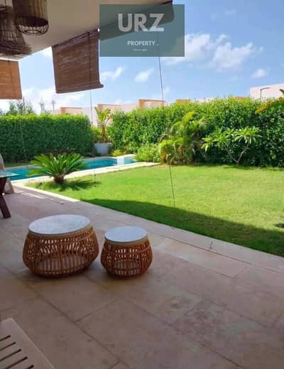 أسكن على بعد دقايق من الجامعه الامريكيه فيلا تاون هاوس كورنر بفيو على مساحات خضراء Double View للبيع بخصم هائل بالقرب من مفيدا و لافيستا و هايد بارك