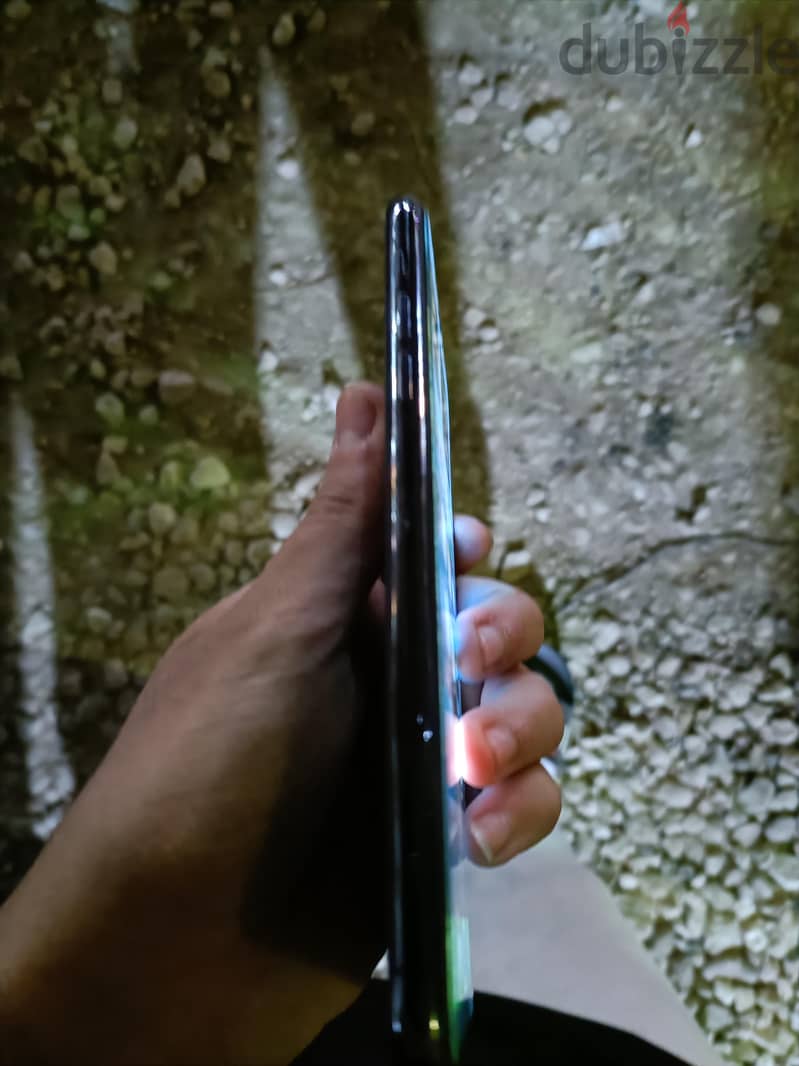 Apple - iPhone 11 Pro Max 3