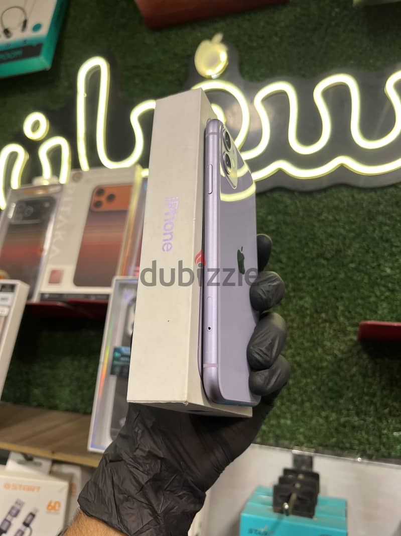 Apple - iPhone 11 2