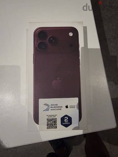 iphone 18 pro max 256 بيرجندي