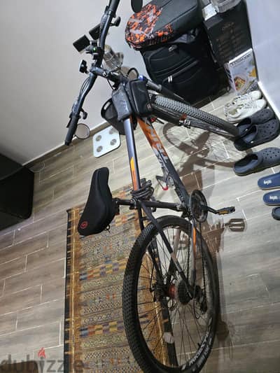 عجلة Trinx M136 Pro