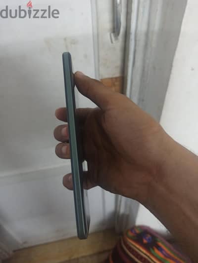ريلمى  15 برو