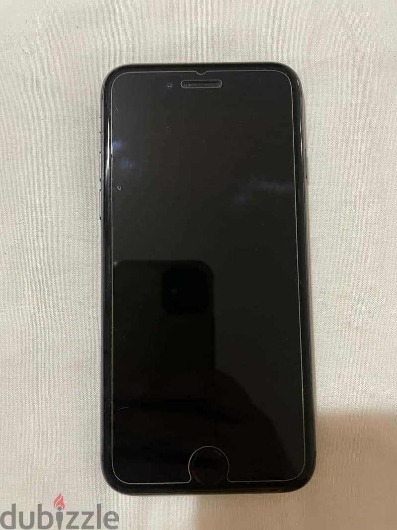 Apple - iPhone 8 1