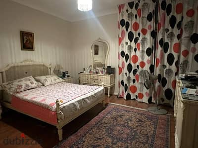 شقة تصلح سكني او اداري بعمارات العبور صلاح سالم مصر الجديده