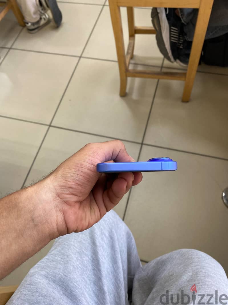 Apple - iPhone 16 2