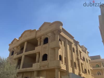 للبيع فيلا بالشروق بالحي الثالث