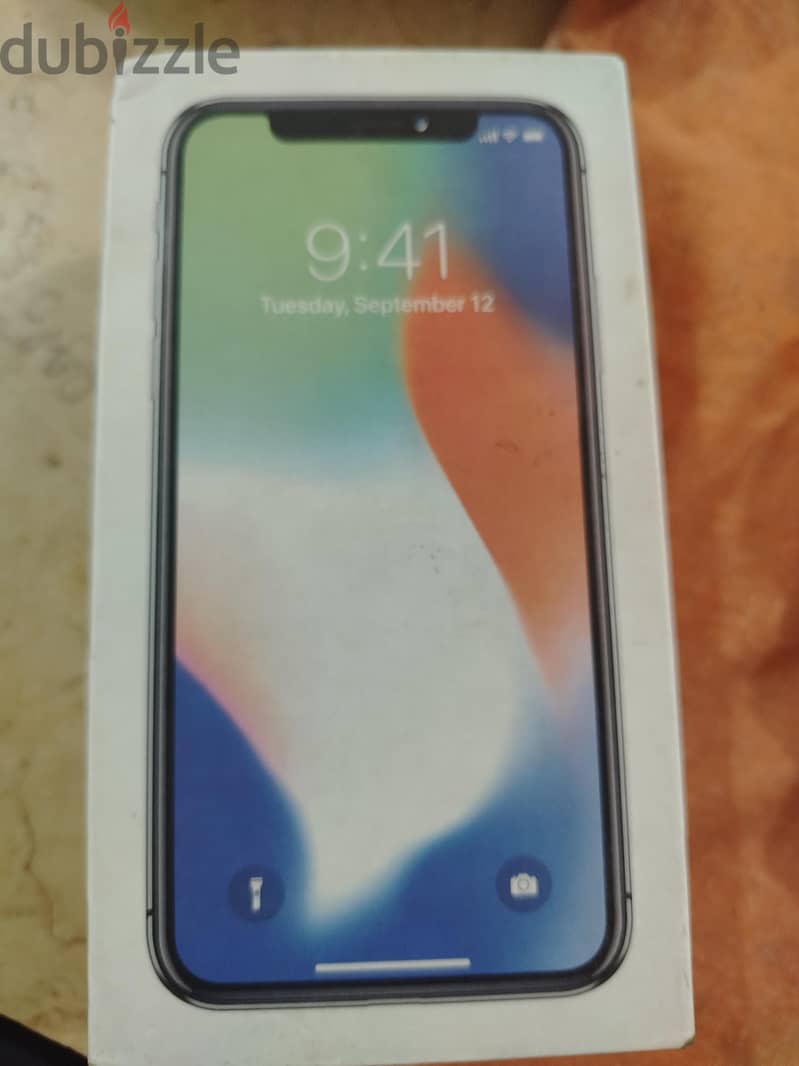 Apple - iPhone X 4