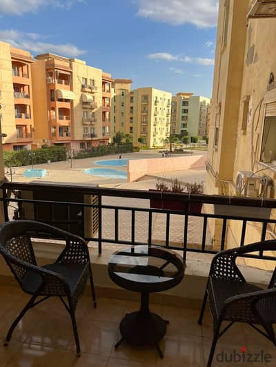 Furnished studio rental Dreamland Compound overlooks the swimming pool Furnished studio rental Dreamland Compound overlooks the swimming pool