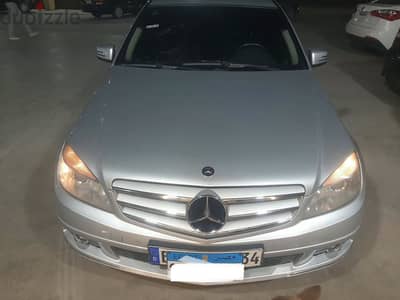 مرسيدس بنز سي 180 2009