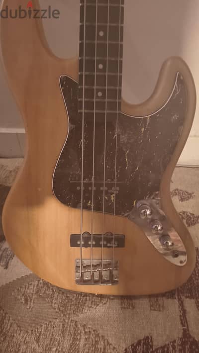 bass guitar stagg