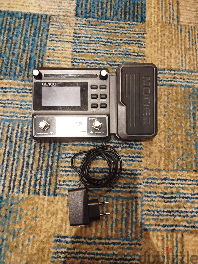The electric guitar multi-effects pedal 1