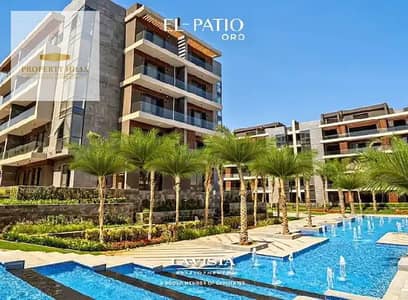 Fifth Settlement: Immediate handover of a 264 sqm penthouse in El Patio Oro compound.