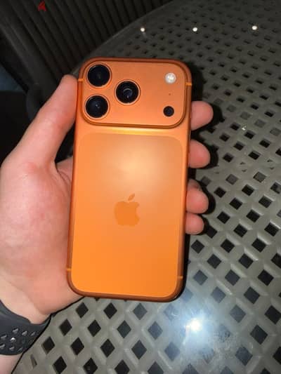 Apple - iPhone 17 Pro