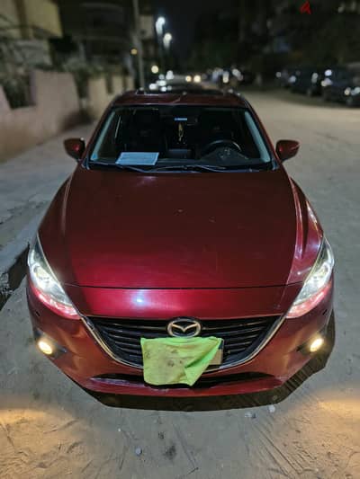 للبيع مازدا 3 مو 2017 هاي لاين فابريكه بالكامل 32000 كم اول مالك Mazda