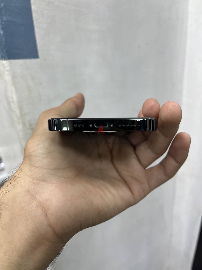Apple - iPhone 13 Pro 4