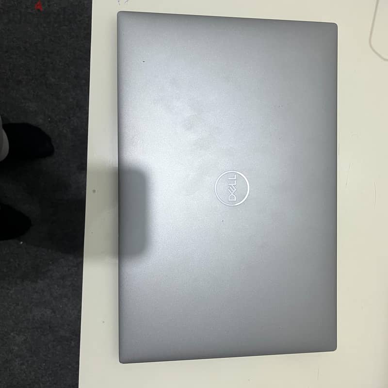 Dell Precision 5550 1