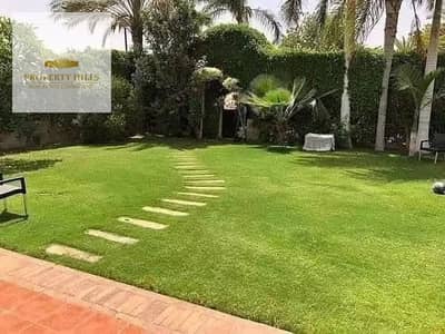 An exceptional opportunity to purchase a standalone villa at half its original price in the prestigious Azar compound, with flexible 10-year installment plans. A 45% discount applies for cash payments