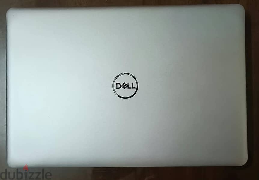 Dell Inspiron 5583 1