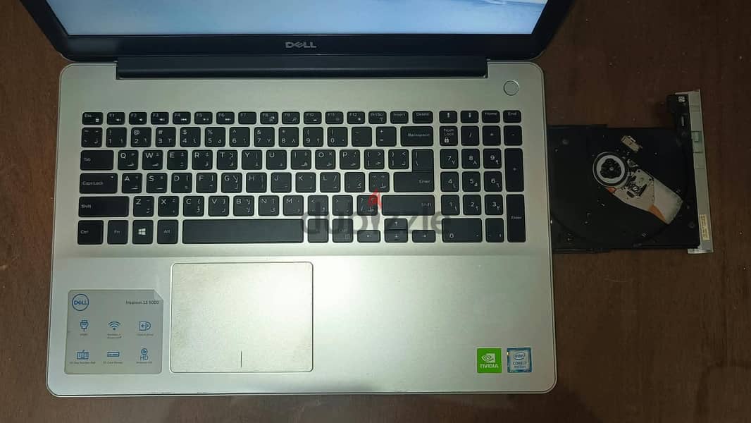 Dell Inspiron 5583 3