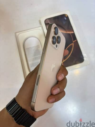 Apple - iPhone 16 Pro Max