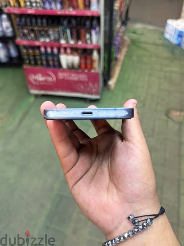 iPhone 13 2