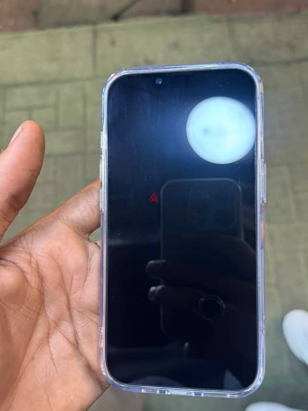 iPhone 13 4