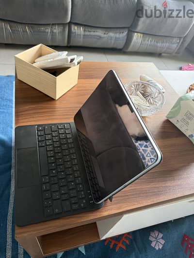 Ipad air 11 inch M2