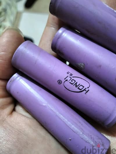 بطاريه لثيوم