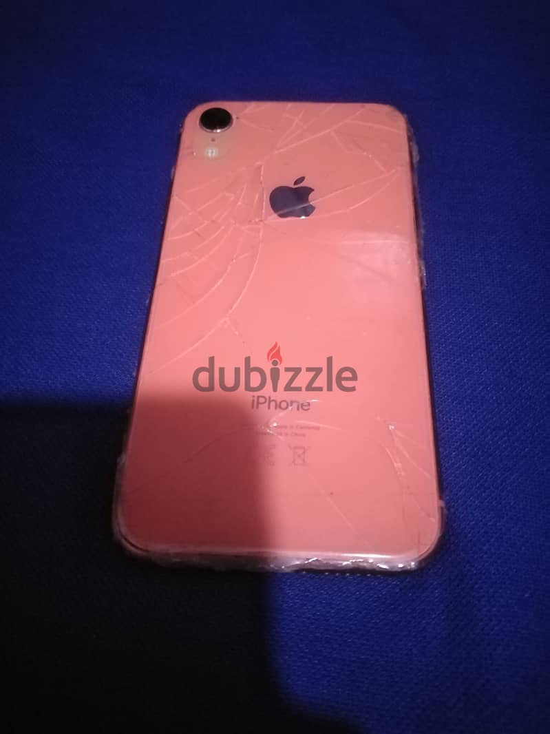 iPhone XR. 128g 5