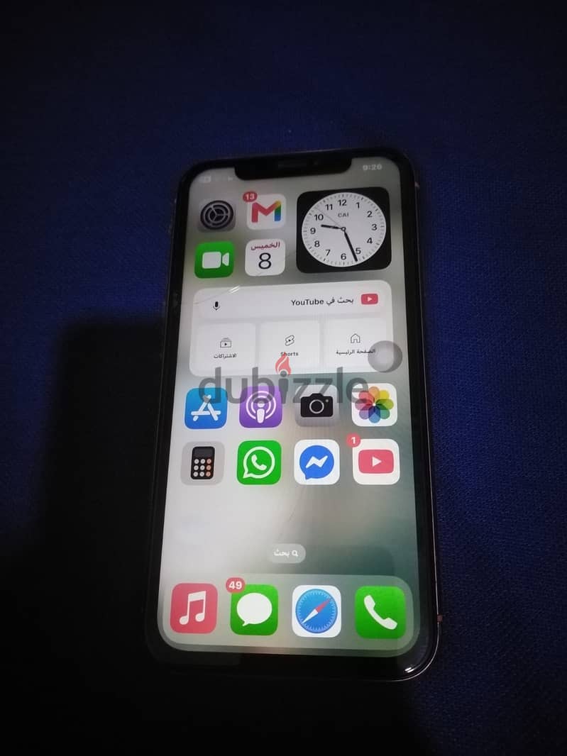 iPhone XR. 128g 8